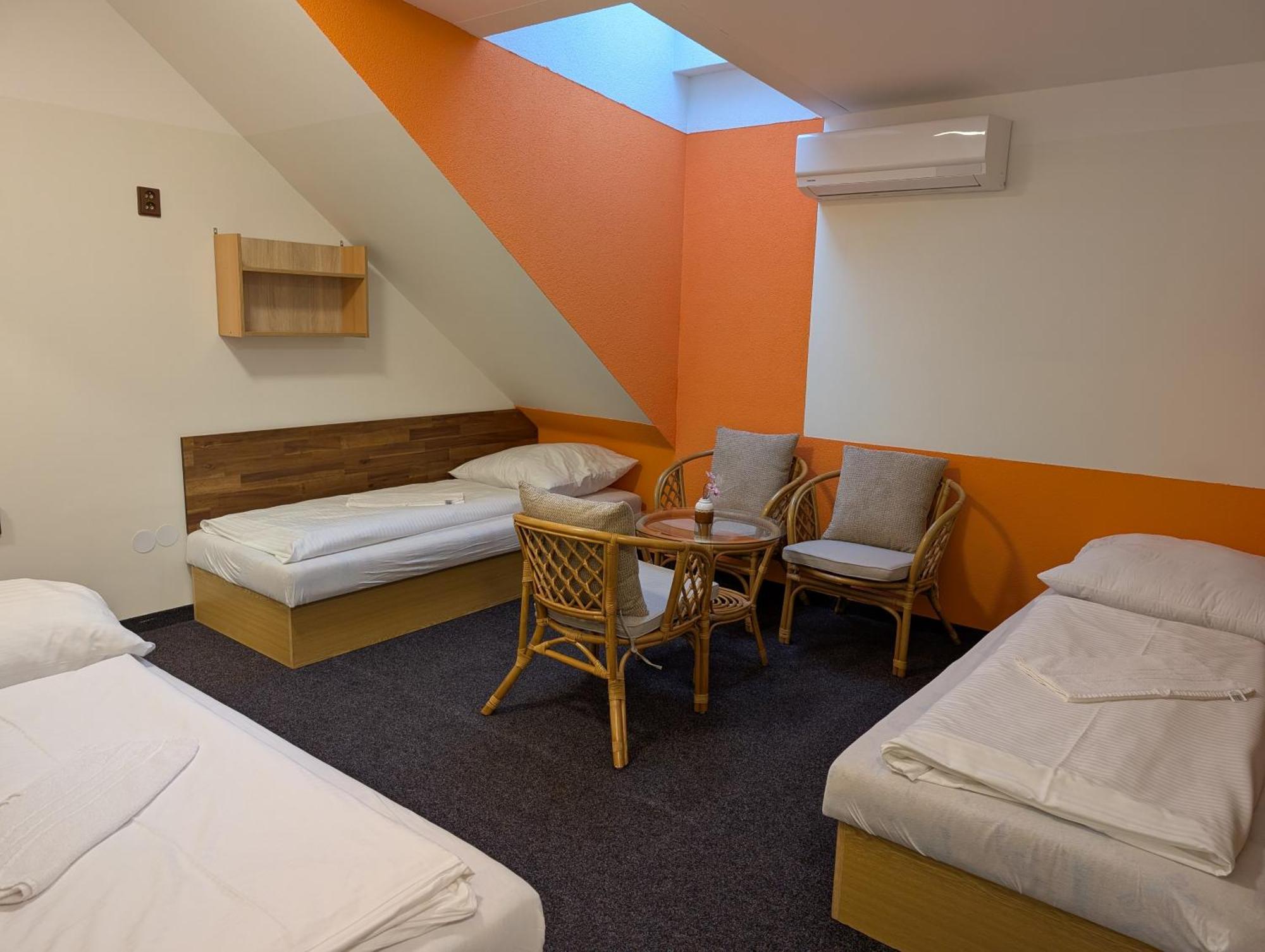 Pension Harcovna Frydlant nad Ostravici Exterior foto