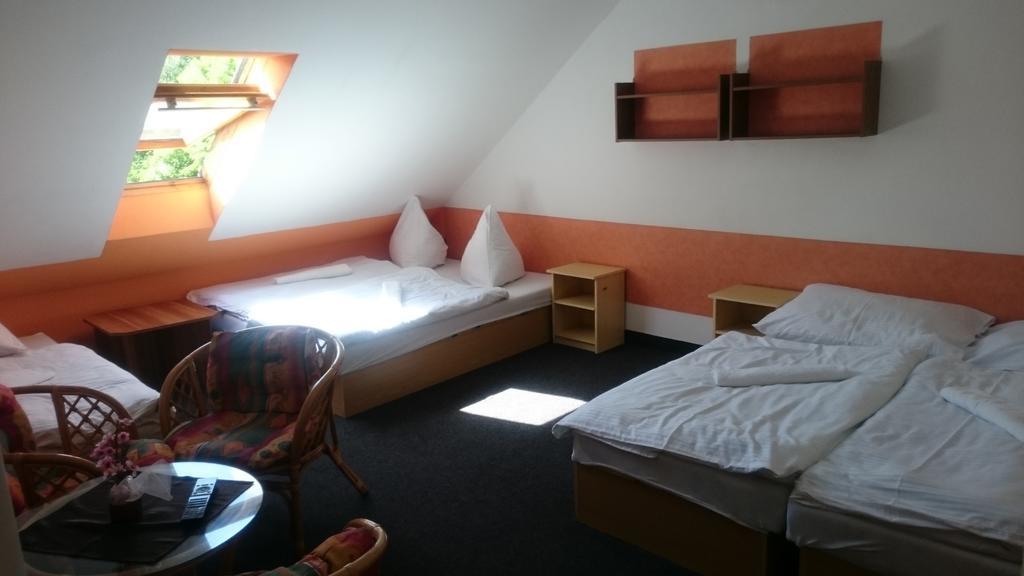 Pension Harcovna Frydlant nad Ostravici Exterior foto